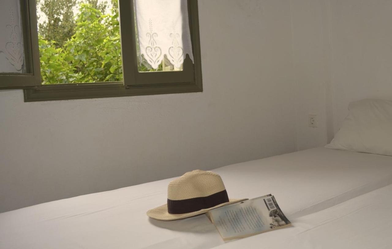 Aeolus Pool Apts ปาเลกาสตรอน ห้อง รูปภาพ